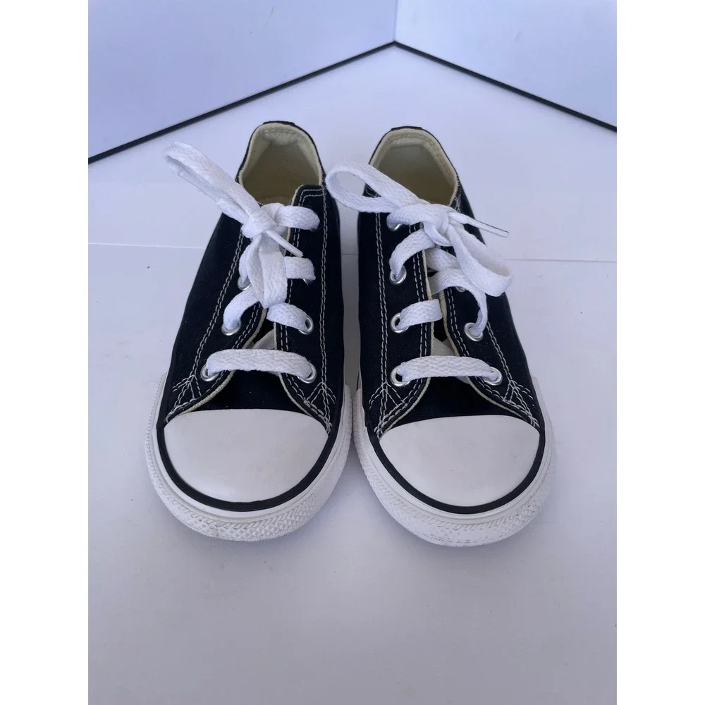 Converse Chuck Taylor All Star Toddler 9 Black Excellent Low Top Sneakers